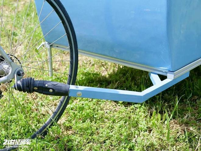 式浪漫！Nirvana Van自行车移动小窝pg模拟器试玩29万元起54kg水滴房车的法(图3)